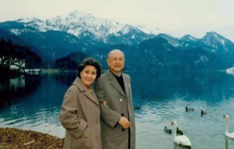 钱学森夫人蒋英徐志摩关系,钱学森夫人蒋英与徐志摩