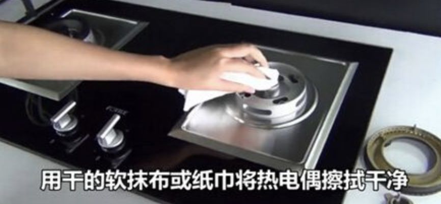 厨房去除重油污的最佳方法,厨房油污太重怎么去除最好方法