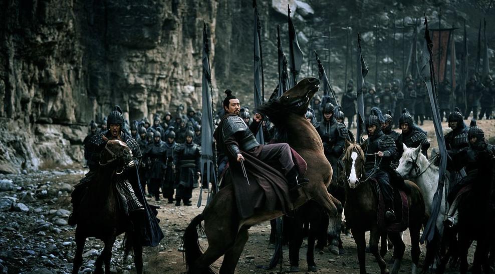 刘备为何支援陶谦,刘备帮助陶谦