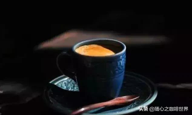 不喝咖啡就头疼恶心,不喝咖啡就头痛怎么回事