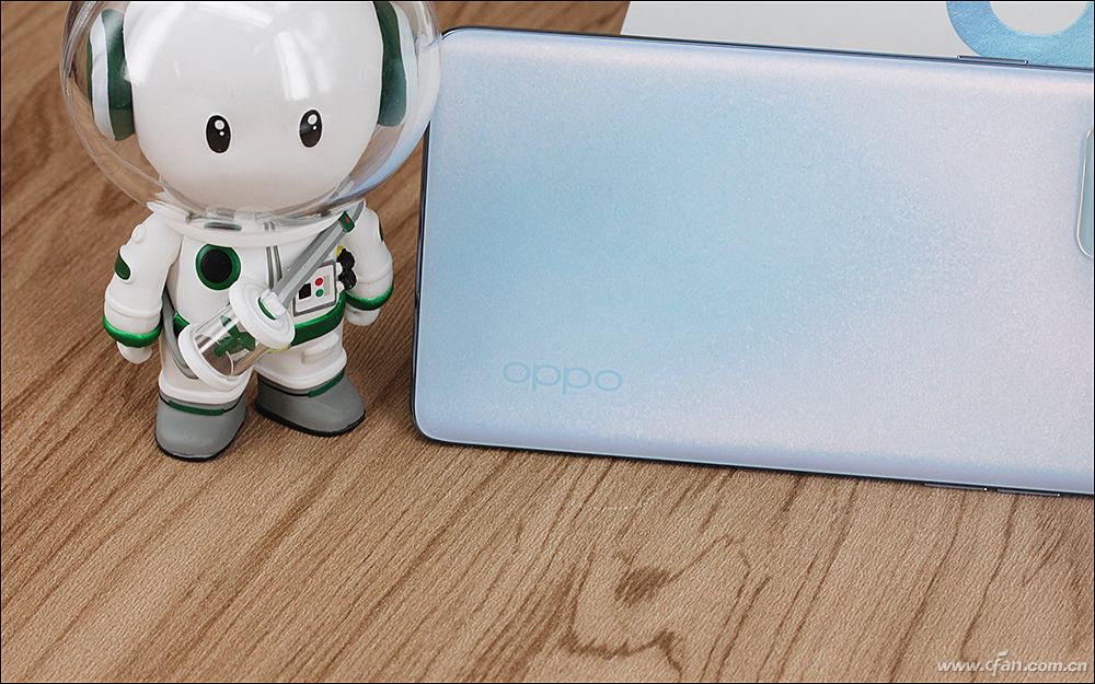 opporeno6pro夏日星河入梦,opporeno6pro夏日晴海渐变色