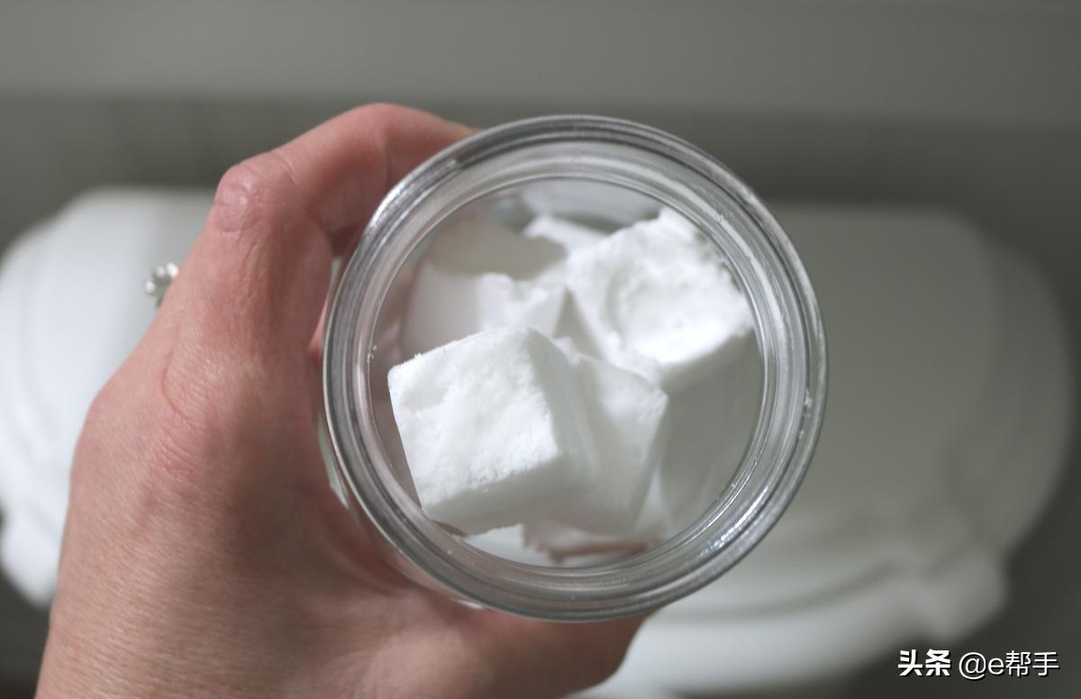 马桶清洁尿垢球,马桶清洁自制瓶子