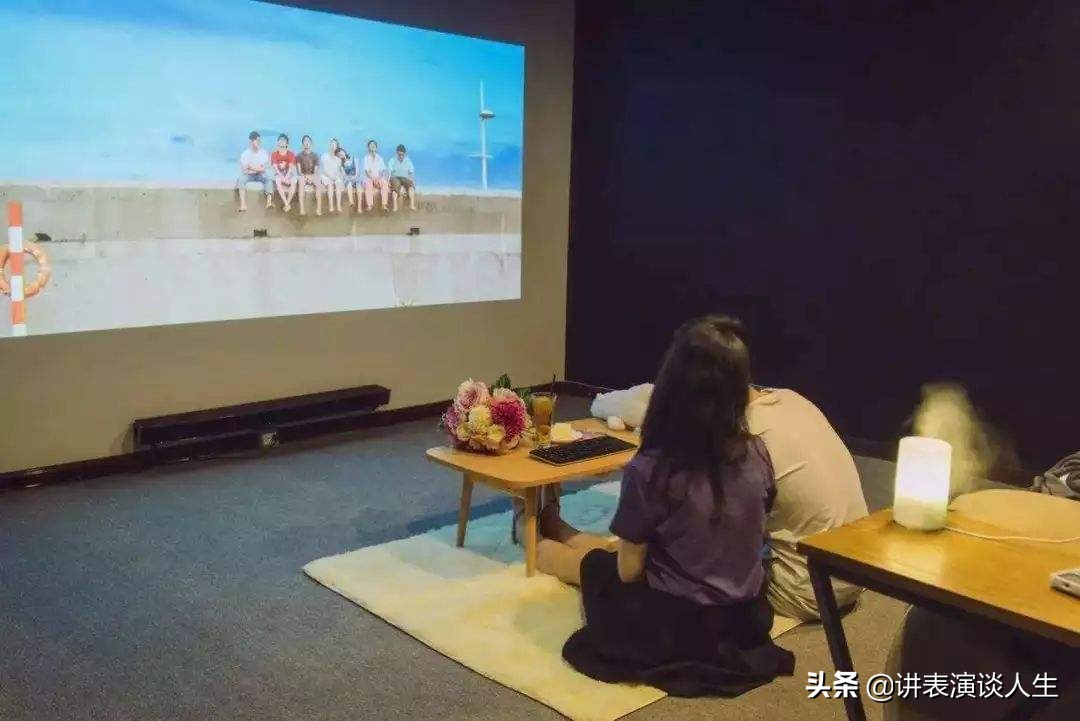 电影院观影和家里观影的区别,有必要去电影院看电影吗