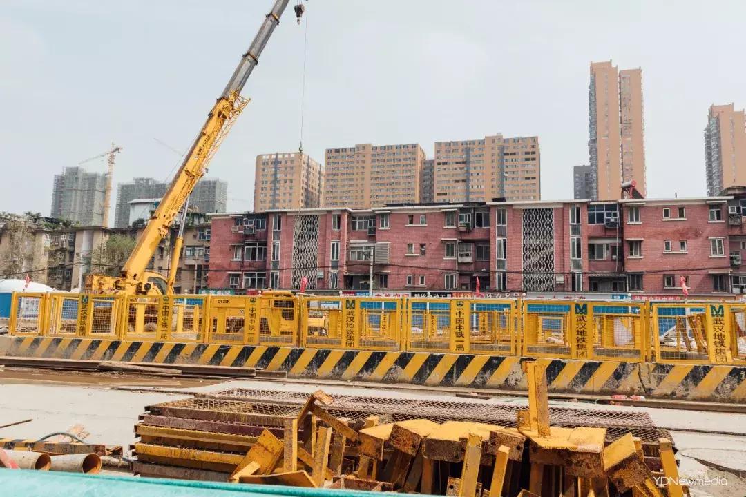 绕来绕去还是绕不开,绕来绕去绕不开锅碗瓢盆