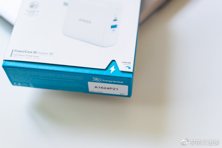 anker充电宝三线合一快充,anker18w快充充电宝评测