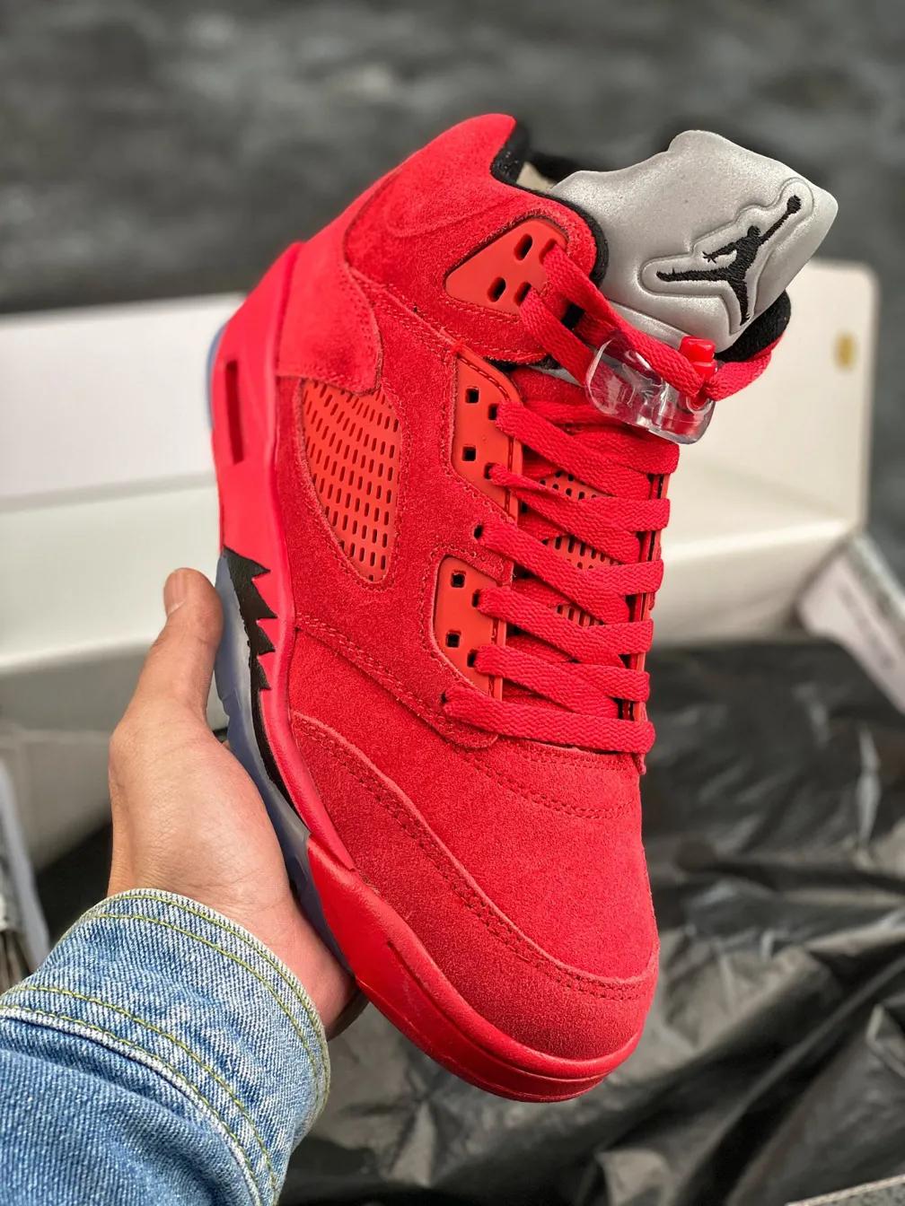 乔丹颜值最高球鞋aj5,耐克飞人乔丹系列篮球aj5