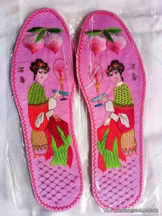 陕北民间纯手工鞋垫绣花,绣花鞋垫纯手工鞋垫成品