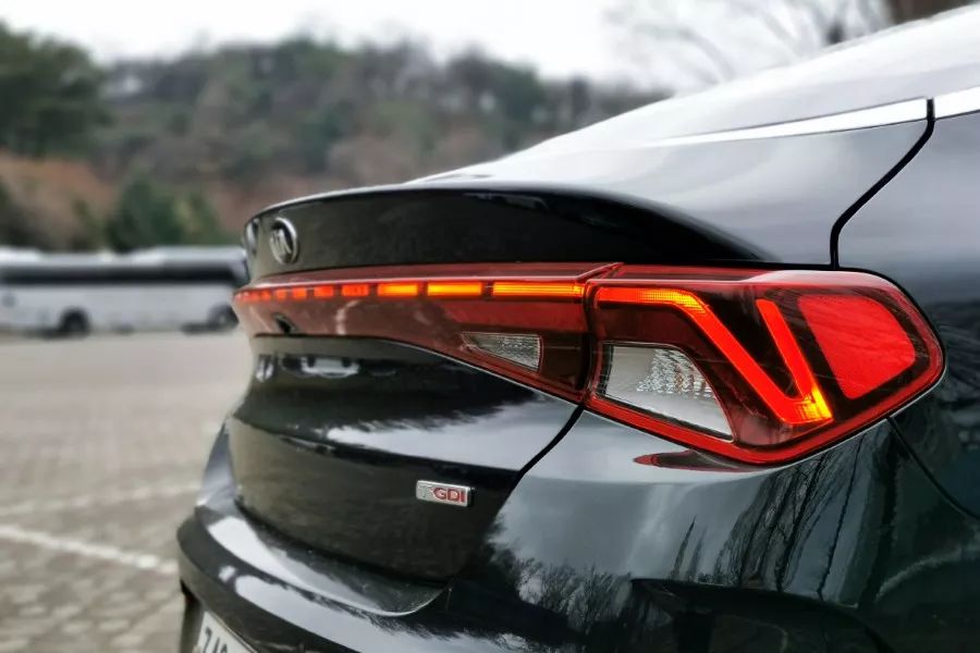 全新起亚k5测评,全新起亚K5试驾