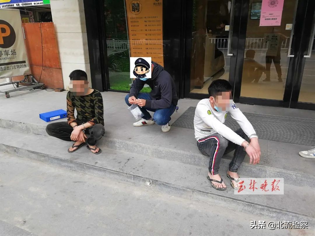 民警设伏抓捕毒贩,警方设伏抓捕毒贩