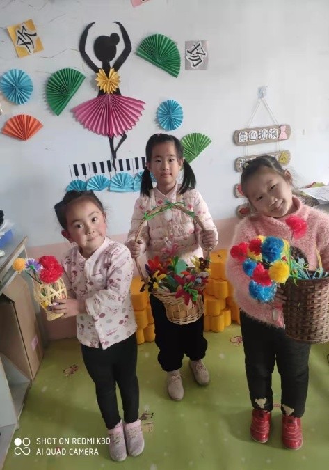 手工制作幼儿园废物利用户外玩具,废物利用制作区角玩具