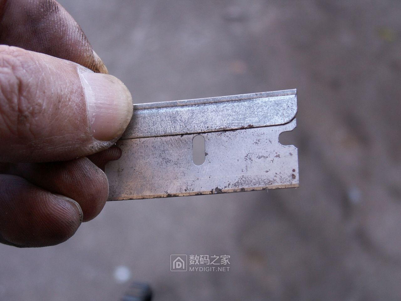 无需匹配的轮胎传感器怎么装,带胎压传感器的轮胎更换教程