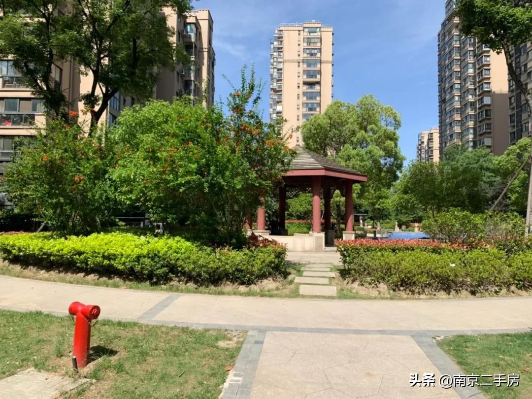 城南好地段安置房,房子出售新房源城南