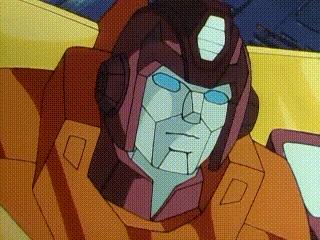 通天晓被杀片段,变形金刚通天晓为什么像擎天柱