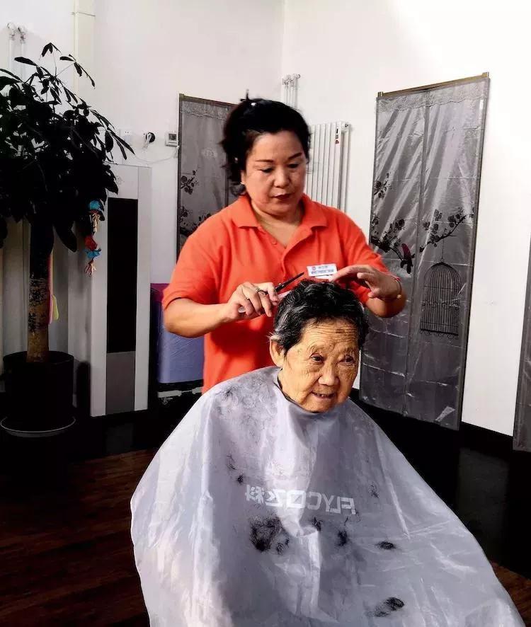 北京独门独院小四合院出售,北京四合院单身公寓