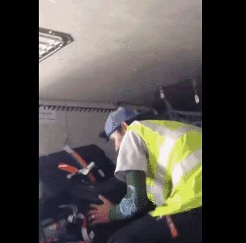 女子国外托运，8万块奢侈品被偷得一件不剩，疑机场人员联手作案