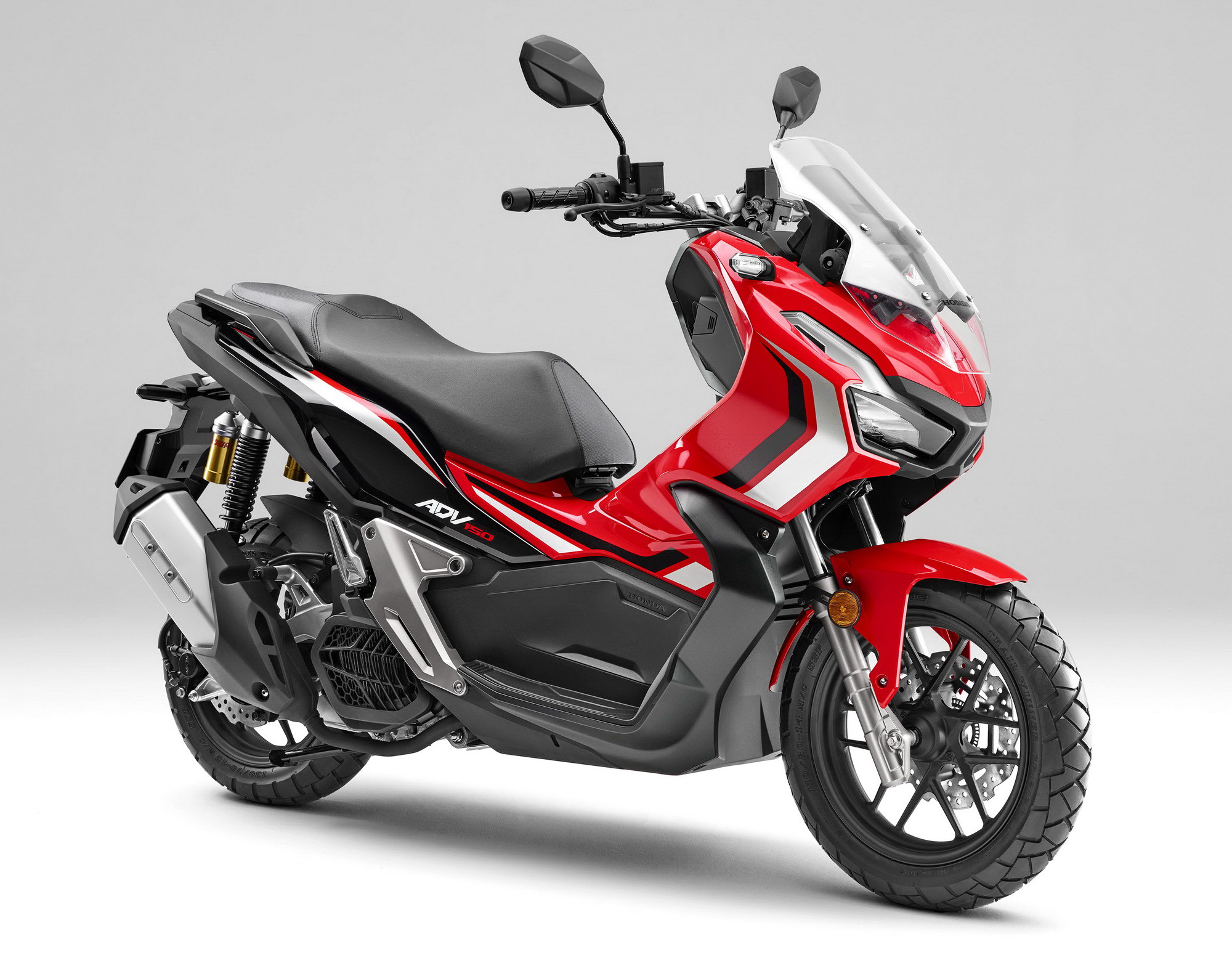 简讯三则：印尼市场搞促销的PCX、新图案泰版GD110等