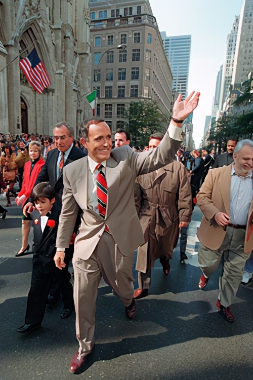 川普最忠诚的卫士是谁,川普老爷子最新视频