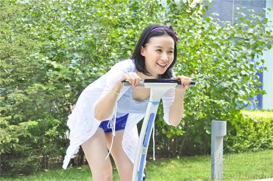 笑着活下去杨幂表现,笑着活下去主演现状