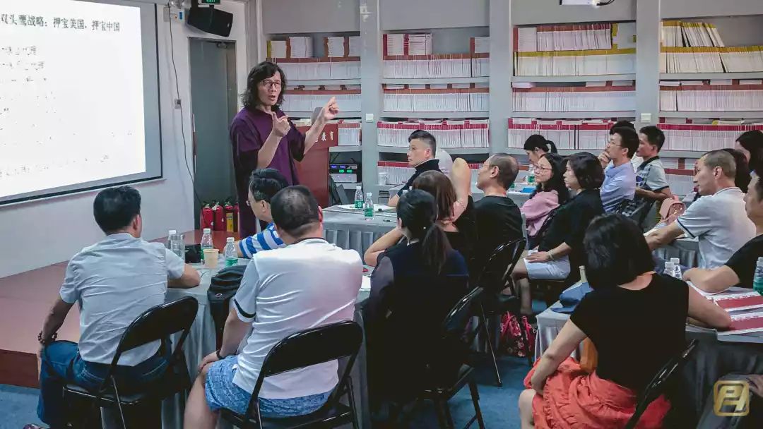 股票交易基本面分析和技术分析,基本面分析与交易策略