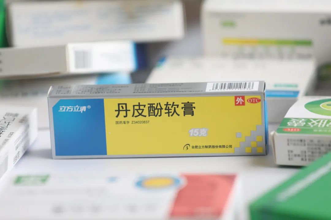 夏季蚊虫叮咬止痒药膏红黑榜,夏天蚊虫叮咬用什么药膏快速止痒