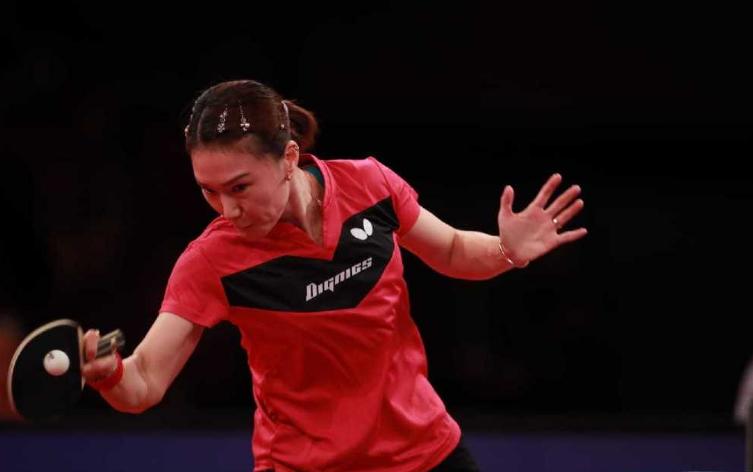 单晓娜直板正胶正手推挡技术,单晓娜正手正胶