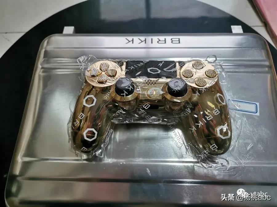 最稀有的游戏王卡牌,8700万的游戏王卡拍卖全过程