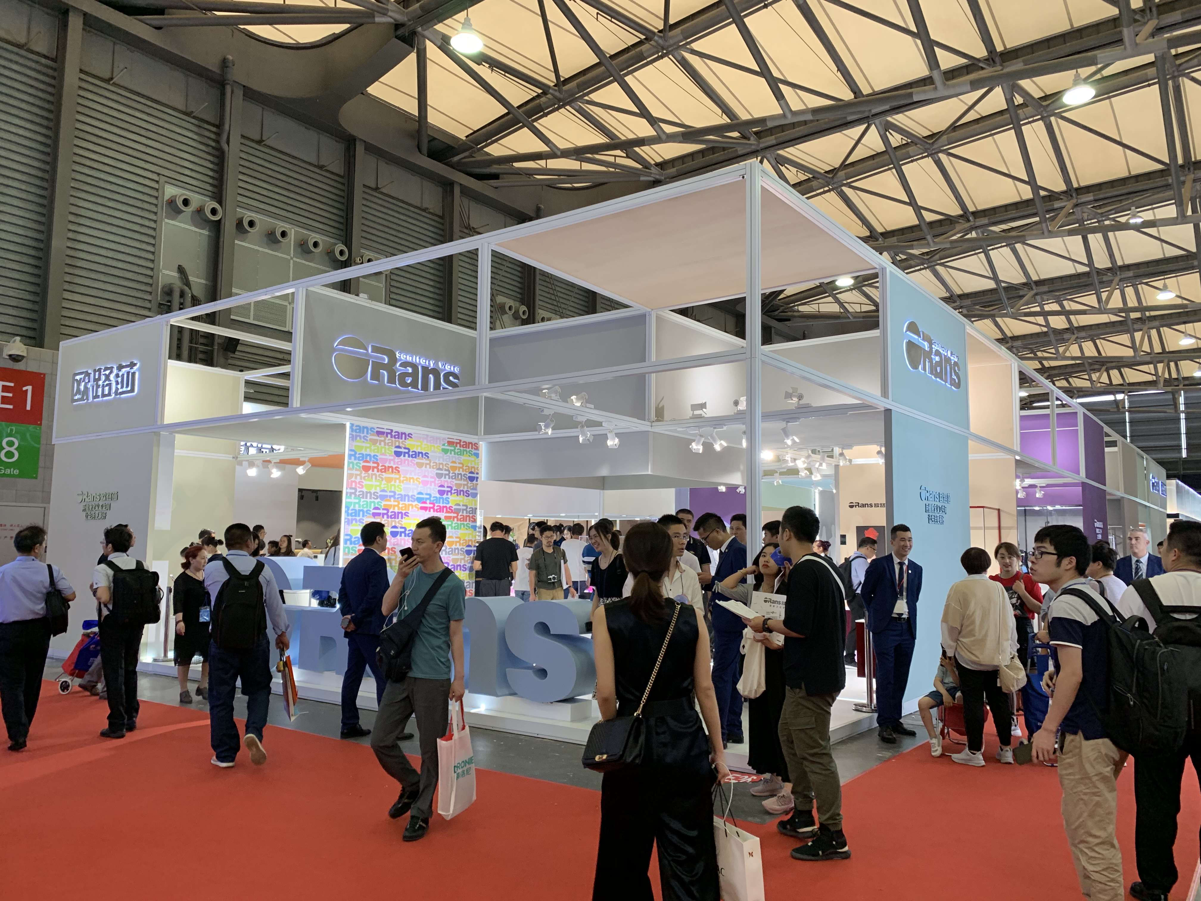 上海厨卫展E1E26馆！欧路莎携新品秀出“家的N次方”卫浴盛宴