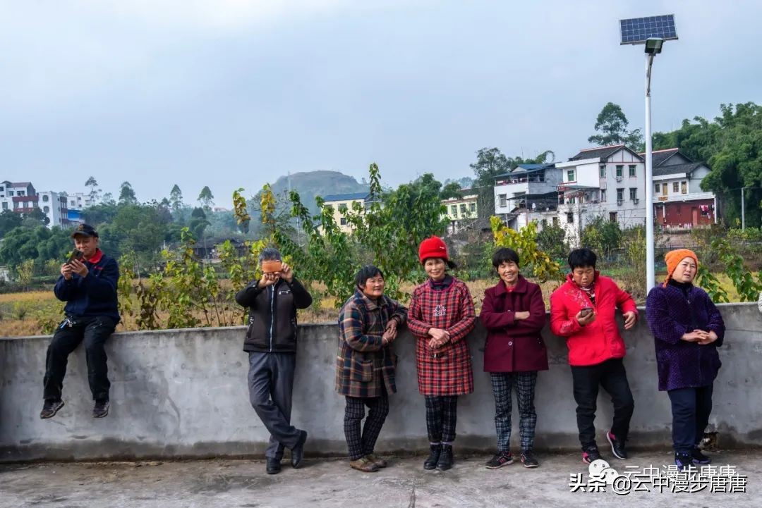 行走的风景岳池,行走的“风景”