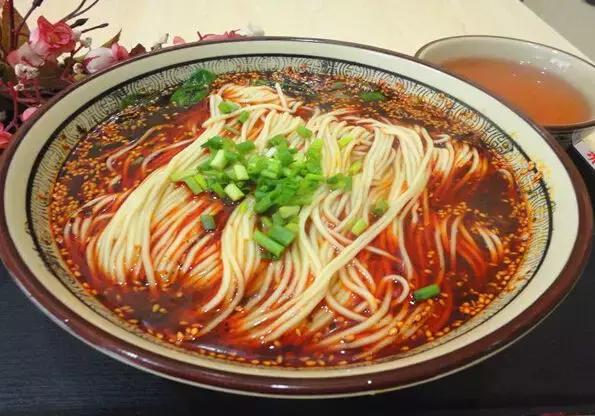 适合餐饮小白加盟的项目,餐饮小白适合加盟什么样的品牌