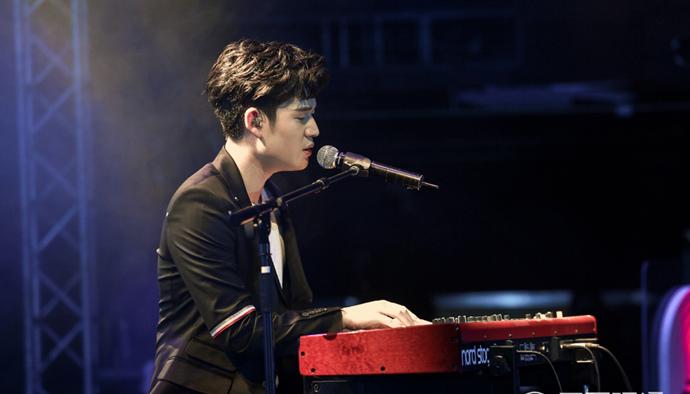 怎么唱歌好听技巧小学生,唱歌发音技巧让声音好听训练