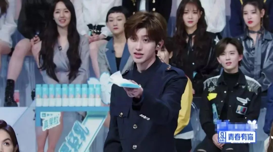 蔡徐坤第一次遭受全网黑是哪一年,蔡徐坤第一次被全网黑是什么时候