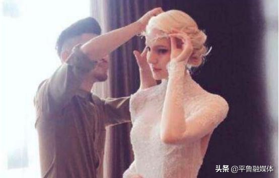 中国小伙带白俄罗斯媳妇,中国小伙带乌克兰丈母娘逛街