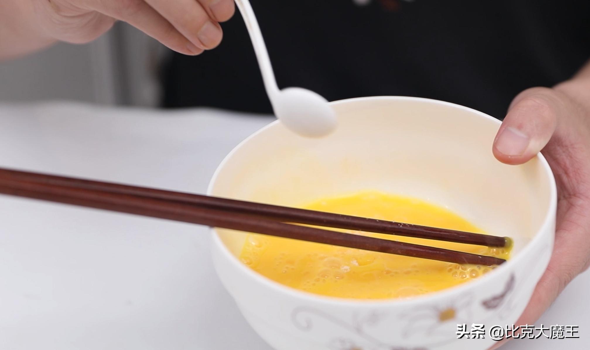 不一样的水蒸蛋细嫩爽滑老少皆宜,鲜嫩爽滑的水蒸蛋做法是什么呢