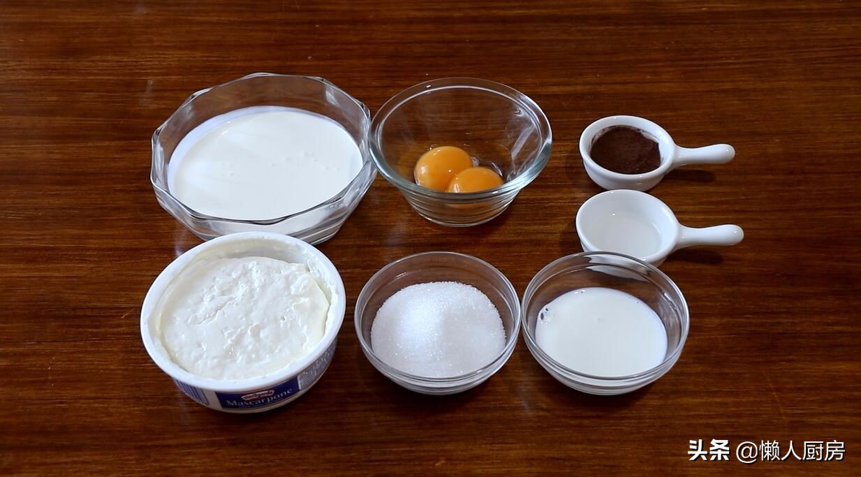 在家如何做提拉米苏蛋糕,无面粉提拉米苏蛋糕制作