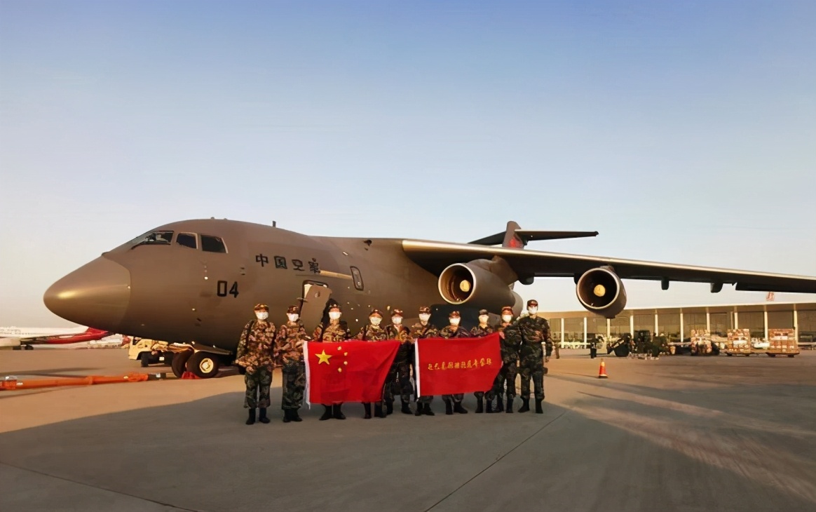 中国战略运输机运40可以运多少人,战略运输机1000吨