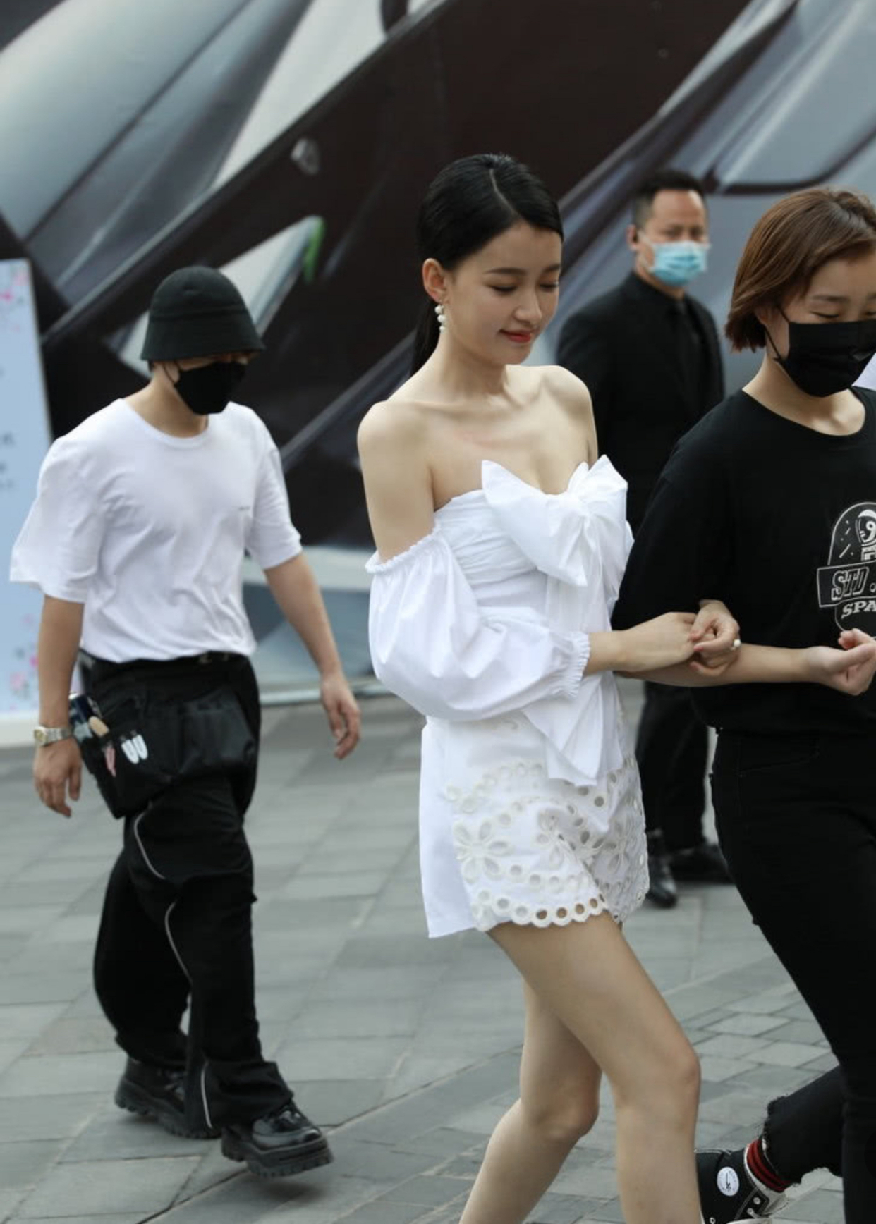 孙怡穿卫衣瘦成纸片人,孙怡太瘦了