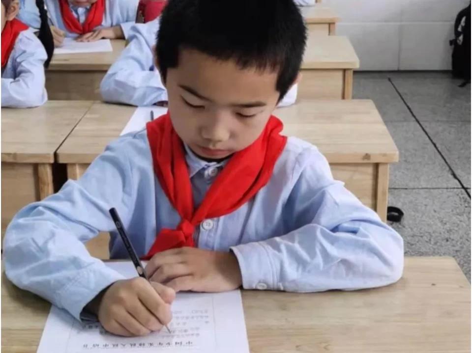 童心向党迎百年争做运动好少年,童心向党迎百年徐家井小学