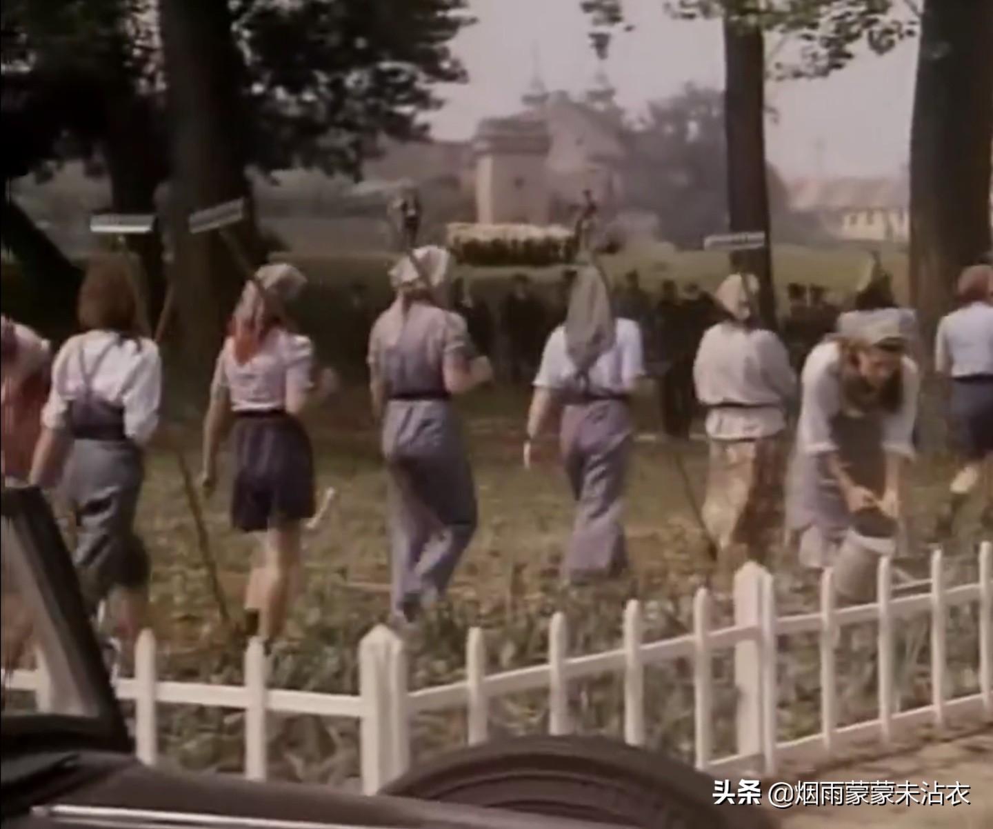 地狱变“天堂”，特雷津集中营*党**卫军如何把国际红会哄得团团转