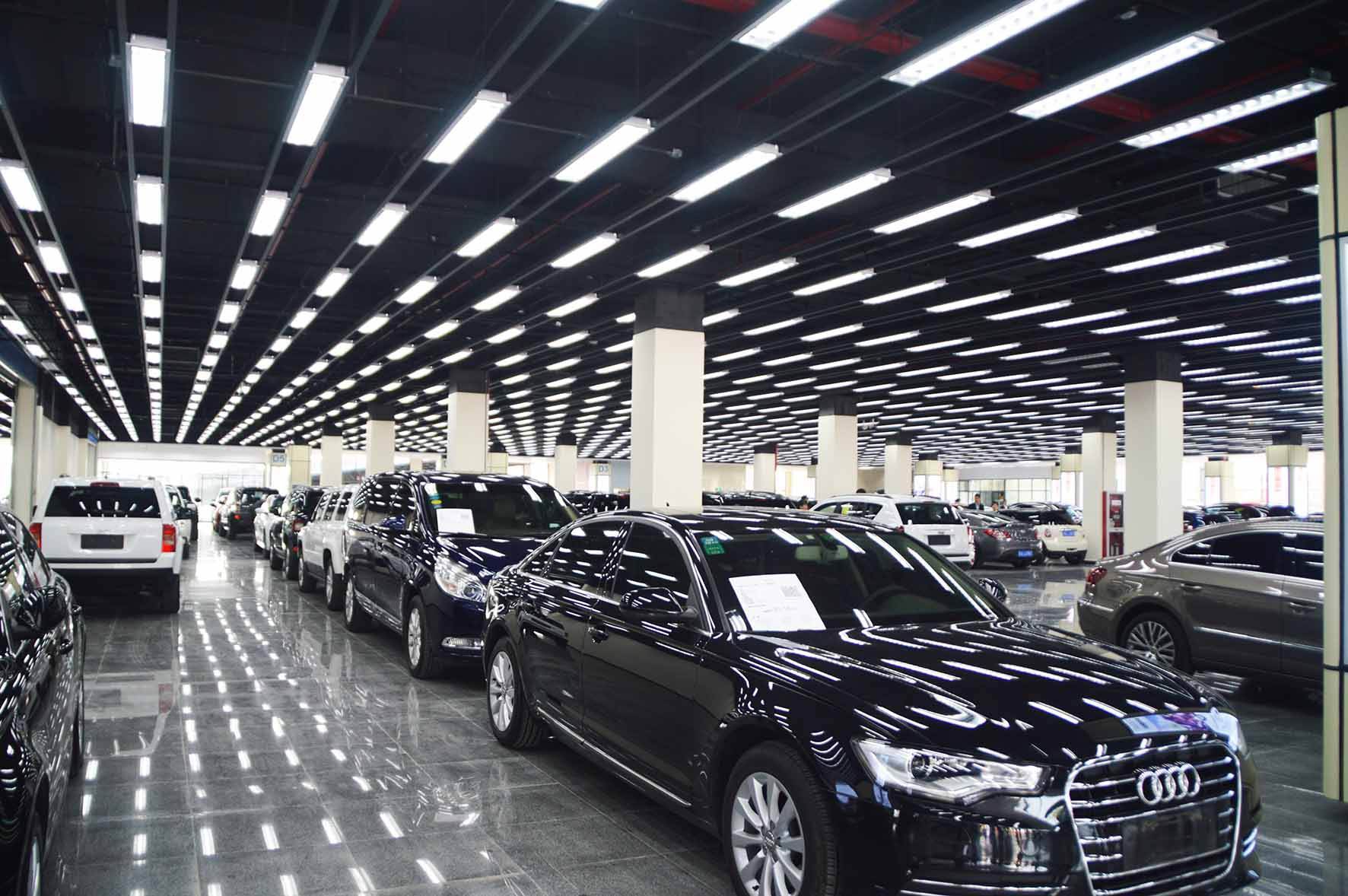 二手车商的套路防不胜防，学会这些技巧，我们也能反套路