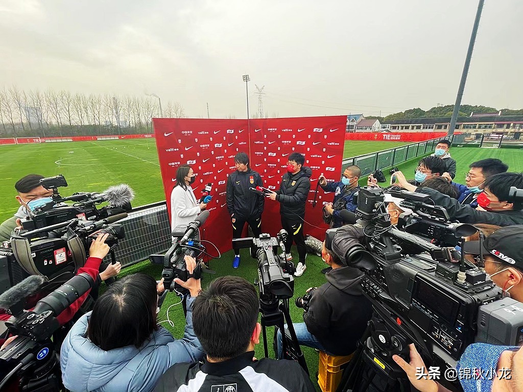 中国男足,珍惜当下好氛围,李铁兼听则明,牢记出线使命,加油干