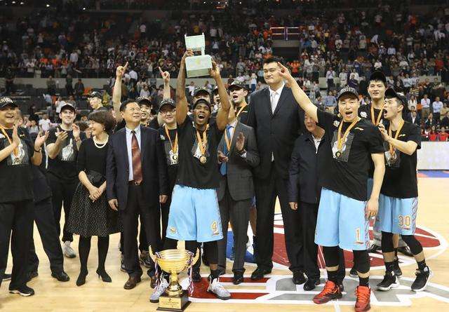 令人费解！这四个篮球大省居然没有CBA球队，都输出过众多国手