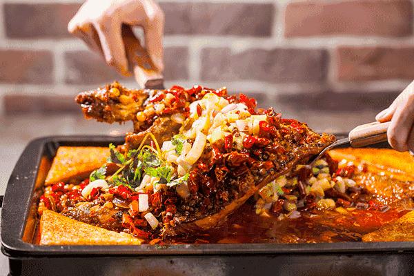 令狐冲烤鱼的汤,令狐冲烤鱼用的是什么鱼