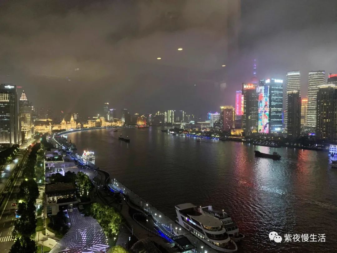 与众不同的上海夜景,与众不同的外滩