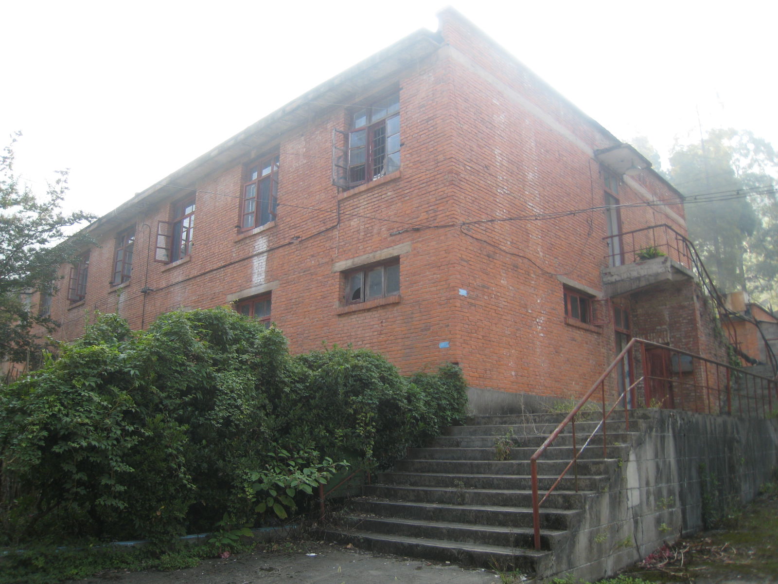 一个神秘废弃军事基地,贵州废弃的军工洞