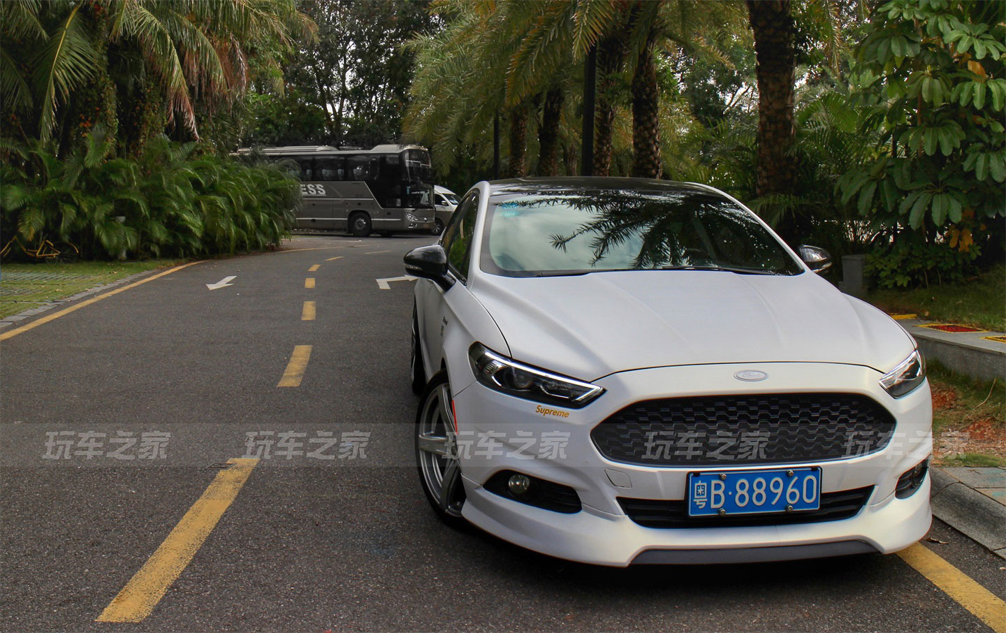 福特蒙迪欧2024新款改装门把手,2020款蒙迪欧个性改装灯光效果