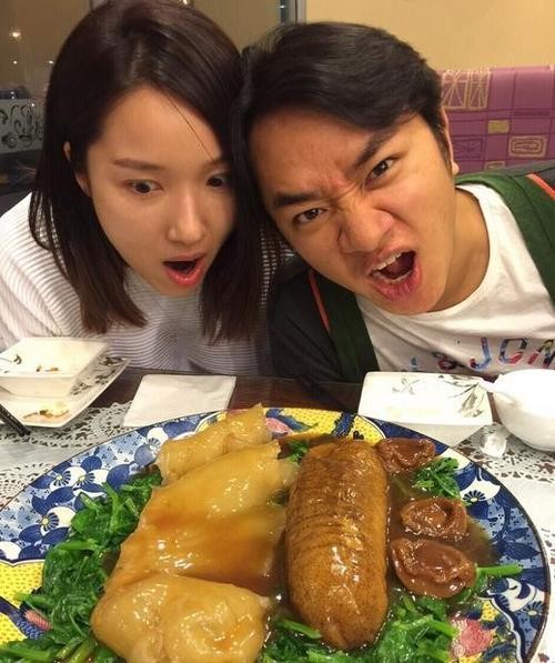 费尽心思追到的高颜值女友,王祖蓝是怎么出名的