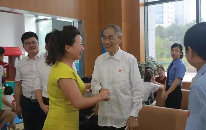 宁乡快闪表演视频,长沙街头快闪视频大全