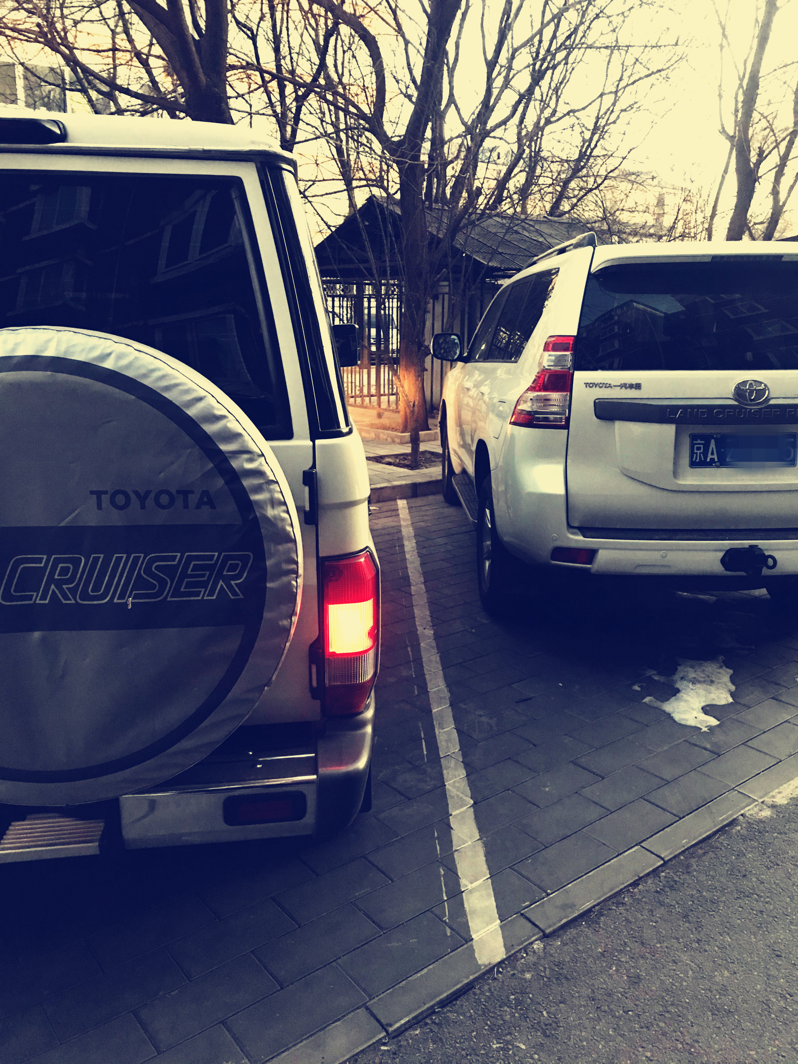 全新陆巡5.7试驾,陆巡v6版测评