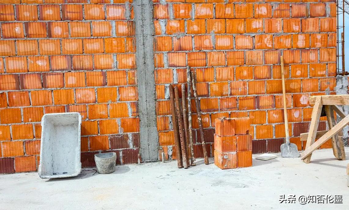 农村自建房24公分柱子行不行,农村建房24墙柱子要多大的