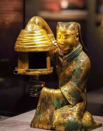 工艺美术长信宫灯,长信宫灯的艺术特点